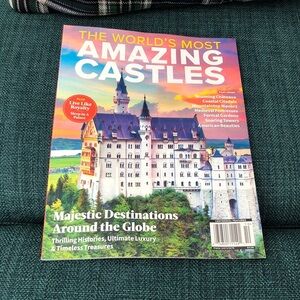 The World's Most Amazing Castles Magazine